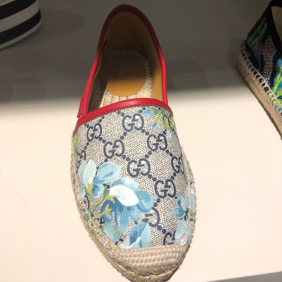 Gucci Loafers - Picture 2 of 4